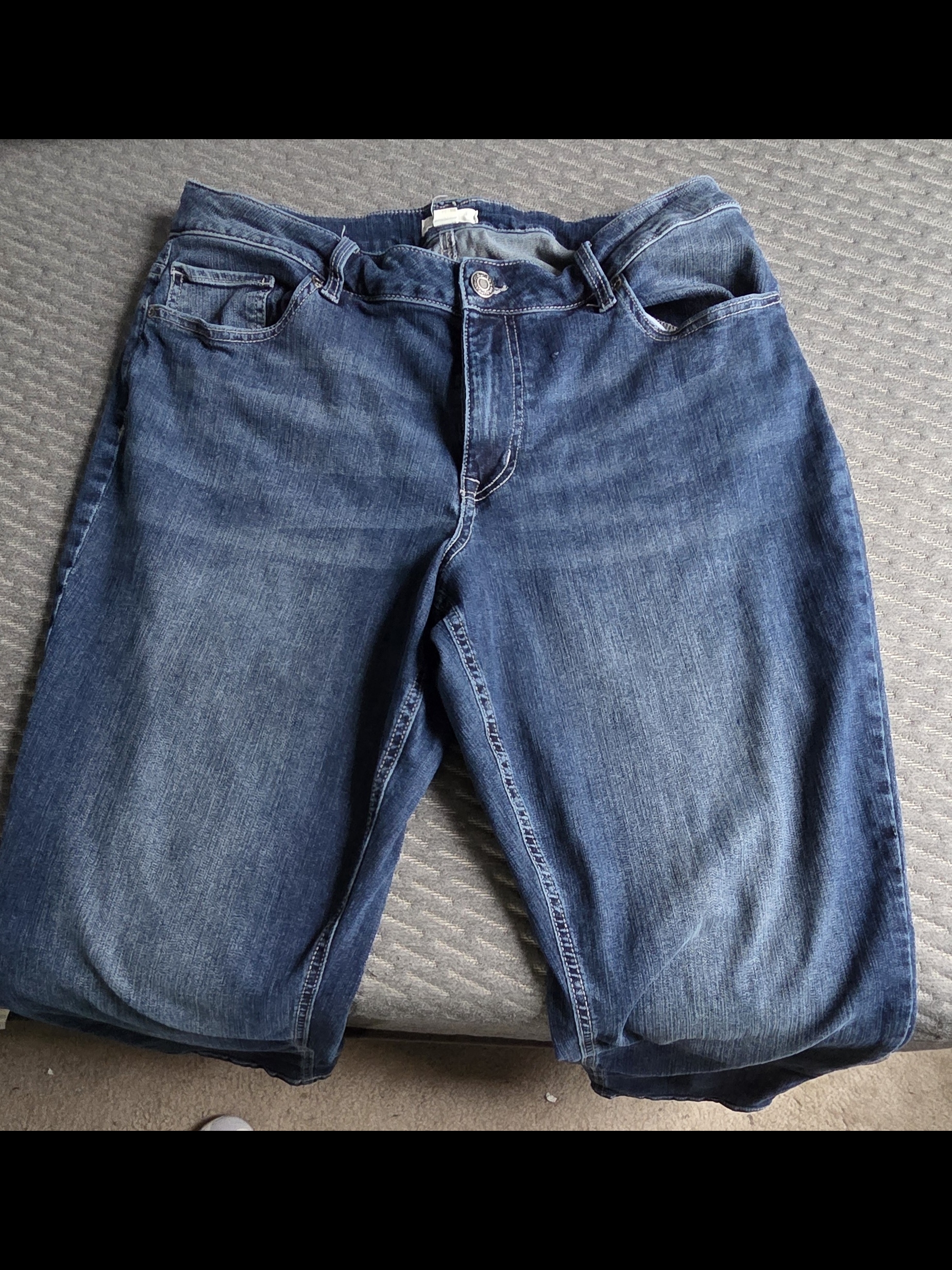 M Jeans By Maurices | Classic Curvy Straight Leg | Dark Sandblast | 20w Short